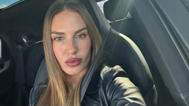 katerina-dalaka-etoimazetai-na-parei-2o-ptychio-poio-einai-to-antikeimeno-poy-spoydazei-459355