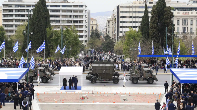 25i-martioy-poioi-dromoi-einai-kleistoi-se-athina-kai-thessaloniki-pos-tha-kinithoyn-metro-kai-tram-464263