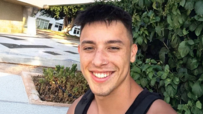 giati-thee-moy-aytos-einai-o-25chronos-alexis-poy-skotothike-stin-karampola-stin-poseidonos-amp-8211-itan-stamatimenos-sto-fanari-kai-amp-8230-458881