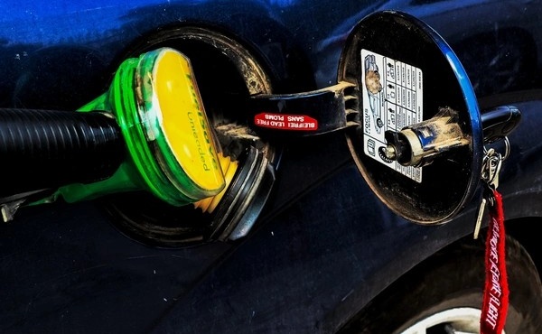 xekinise-to-fuel-pass-amp-8211-tosa-lefta-tha-pareis-464060