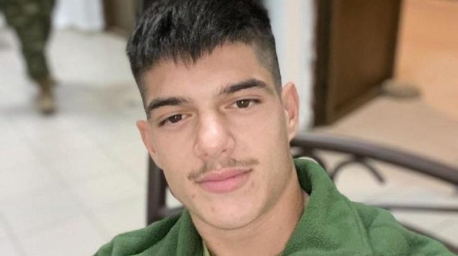 soy-dialexa-to-pio-omorfo-aspro-koystoymi-antra-moy-tha-se-ntysoyme-gampro-amp-8230-anatrichiazei-i-aderfi-toy-nikita-zita-apo-oloys-na-min-feroyn-stin-kideia-1-pragma-474714