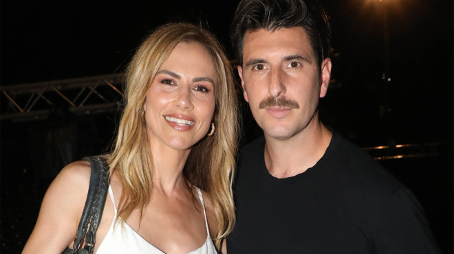 ntoretta-papadimitrioy-kai-giorgos-gerontidakis-fotografithikan-agkaliasmenoi-sto-iliovasilema-488115