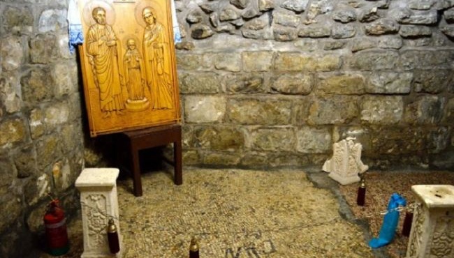 ayto-einai-to-spiti-poy-gennithike-i-panagia-mas-505631