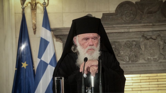 molis-matheytike-i-megali-alitheia-gia-ton-mazonaki-ta-logia-toy-archiepiskopoy-ieronymoy-poy-sygklonisan-toys-pantes-507115