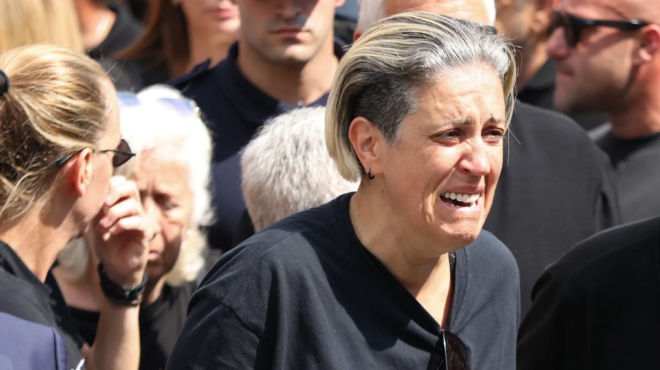 pagosan-oloi-me-osa-eipe-i-maria-mazonaki-i-apokalypsi-gia-toys-2-giatroys-kai-i-frasi-poy-sygklonizei-507506