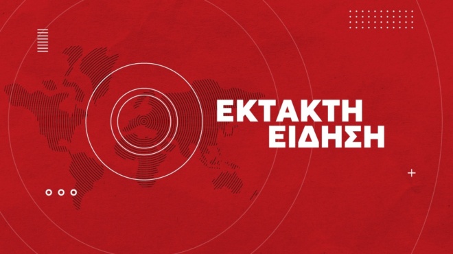 vythistike-skafos-mesa-sti-thalassa-echei-gemisei-o-topos-me-ptomata-amp-8211-sokaristikes-eikones-513954