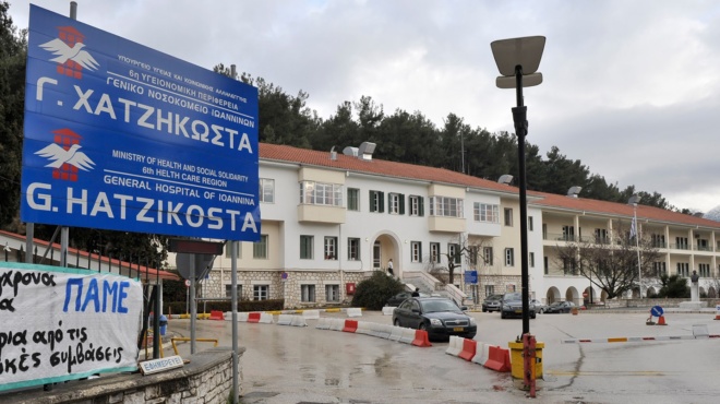 aneipoti-tragodia-vrefos-3-minon-esvise-xafnika-machi-toy-ekav-na-to-epanaferei-511981